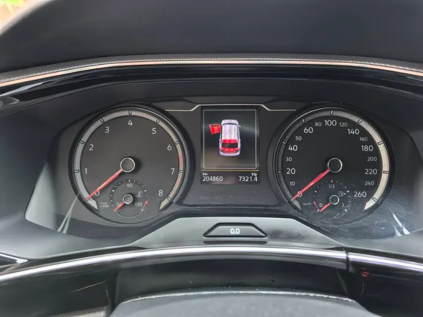 2019 Jeep Cherokee 2.0T 234HP L4 9AT,autocango,china used car exporter,china ev exporter,chinese used car exporter,chinese used ev exporter