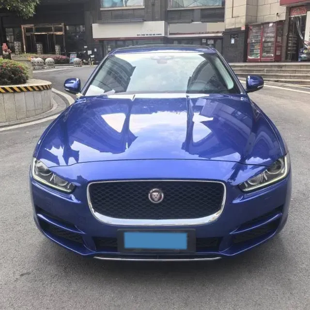 2019 Jeep Cherokee 2.0T 265HP L4 9AT,autocango,china used car exporter,china ev exporter,chinese used car exporter,chinese used ev exporter