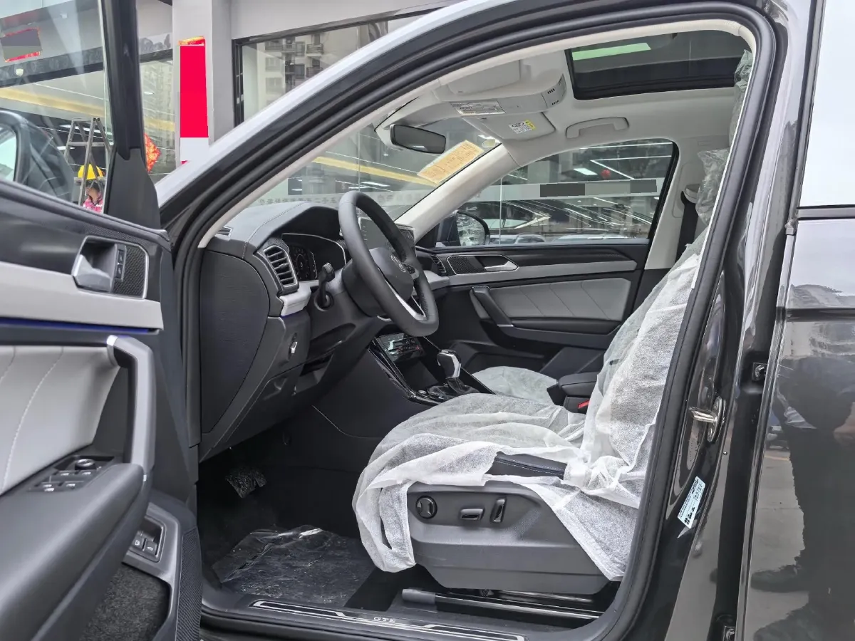 2023 Volkswagen Tayron 1.4T 150HP L4 7DCT,autocango,china used car exporter,china ev exporter,chinese used car exporter,chinese used ev exporter