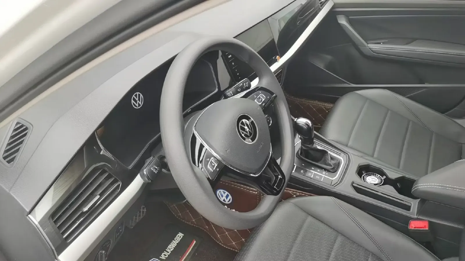 2021 Volkswagen Lavida 1.5L 113HP L4 6AT,autocango,china used car exporter,china ev exporter,chinese used car exporter,chinese used ev exporter