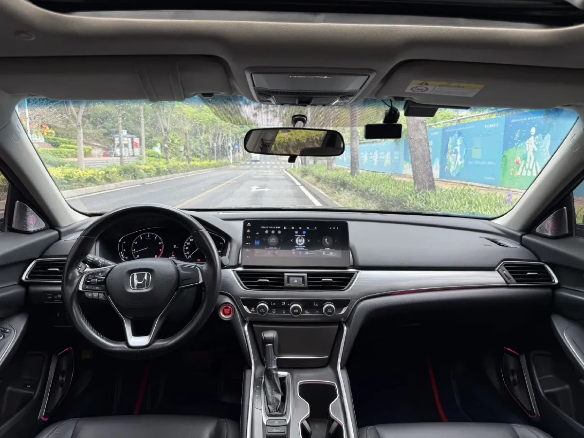 2022 Honda Accord 1.5T 194HP L4 CVT,autocango,china used car exporter,china ev exporter,chinese used car exporter,chinese used ev exporter