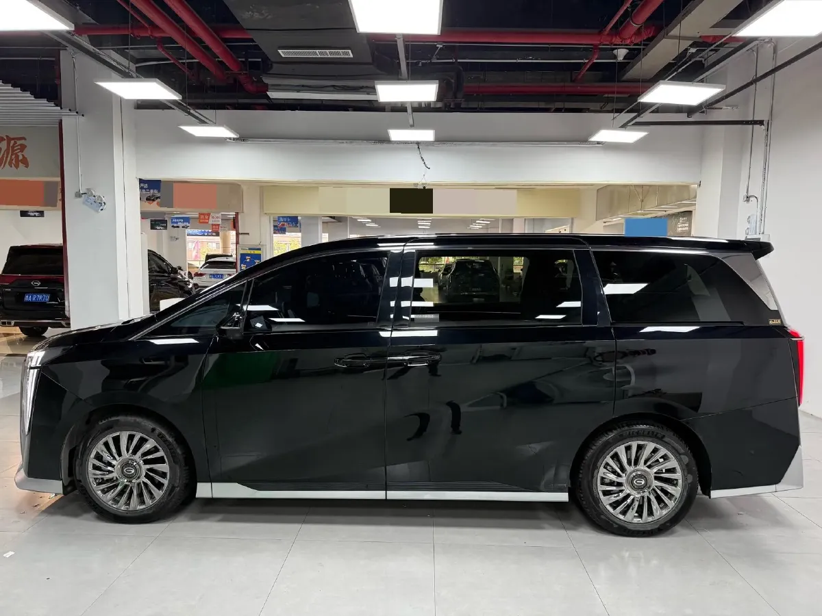 2024 GAC Trumpchi M8 2.0T 252HP L4 8AT,autocango,china used car exporter,china ev exporter,chinese used car exporter,chinese used ev exporter