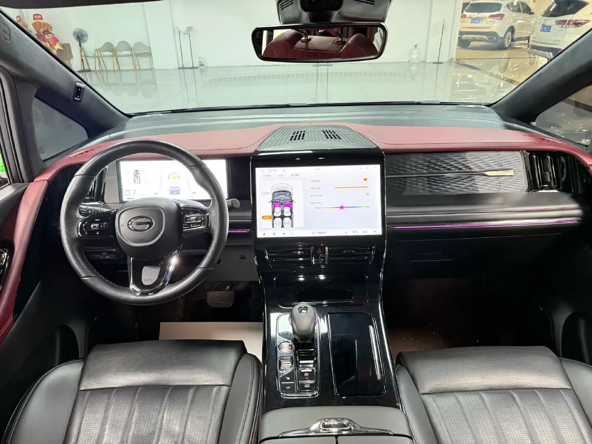 2024 GAC Trumpchi M8 2.0T 252HP L4 8AT,autocango,china used car exporter,china ev exporter,chinese used car exporter,chinese used ev exporter