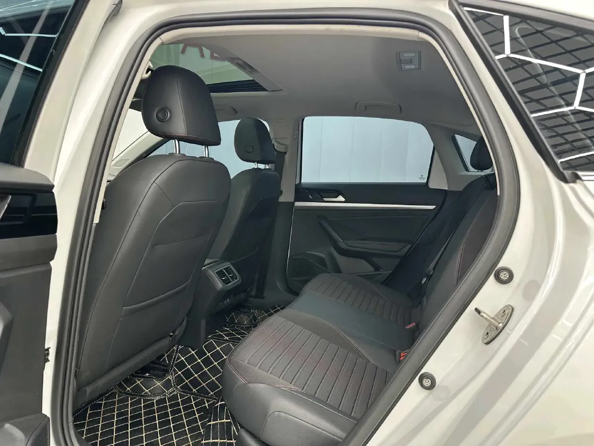 2023 Volkswagen Lavida 1.4T 150HP L4 7DCT,autocango,china used car exporter,china ev exporter,chinese used car exporter,chinese used ev exporter