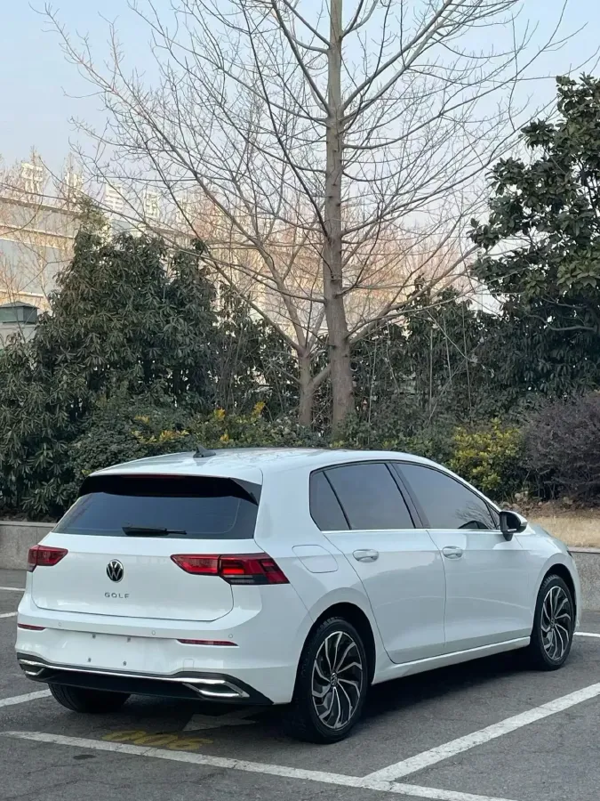 2023 Volkswagen Golf 1.4T 150HP L4 7DCT,autocango,china used car exporter,china ev exporter,chinese used car exporter,chinese used ev exporter