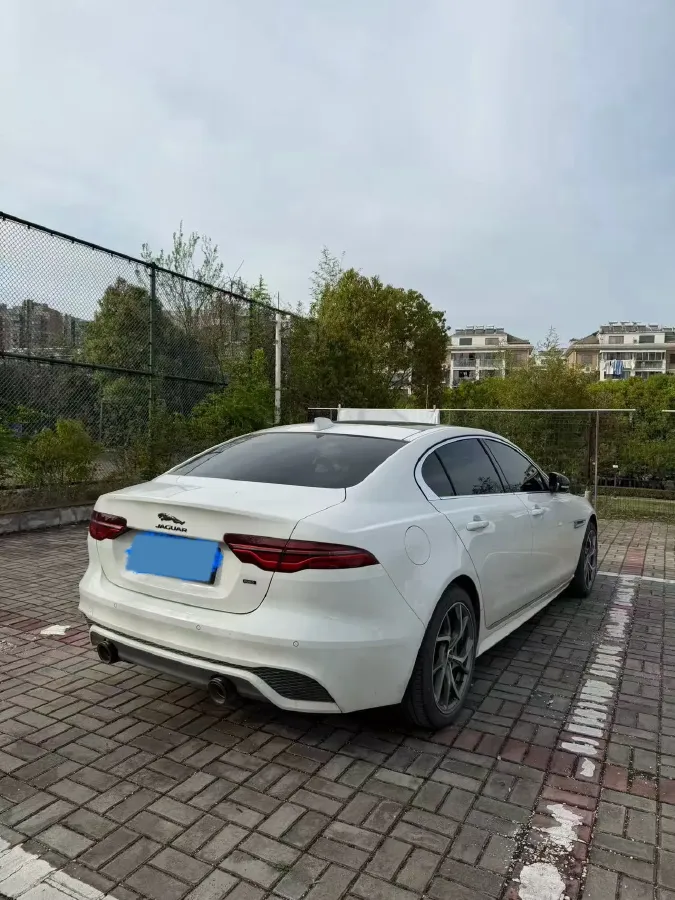 2023 Jaguar XEL 2.0T 250HP L4 8AT,autocango,china used car exporter,china ev exporter,chinese used car exporter,chinese used ev exporter