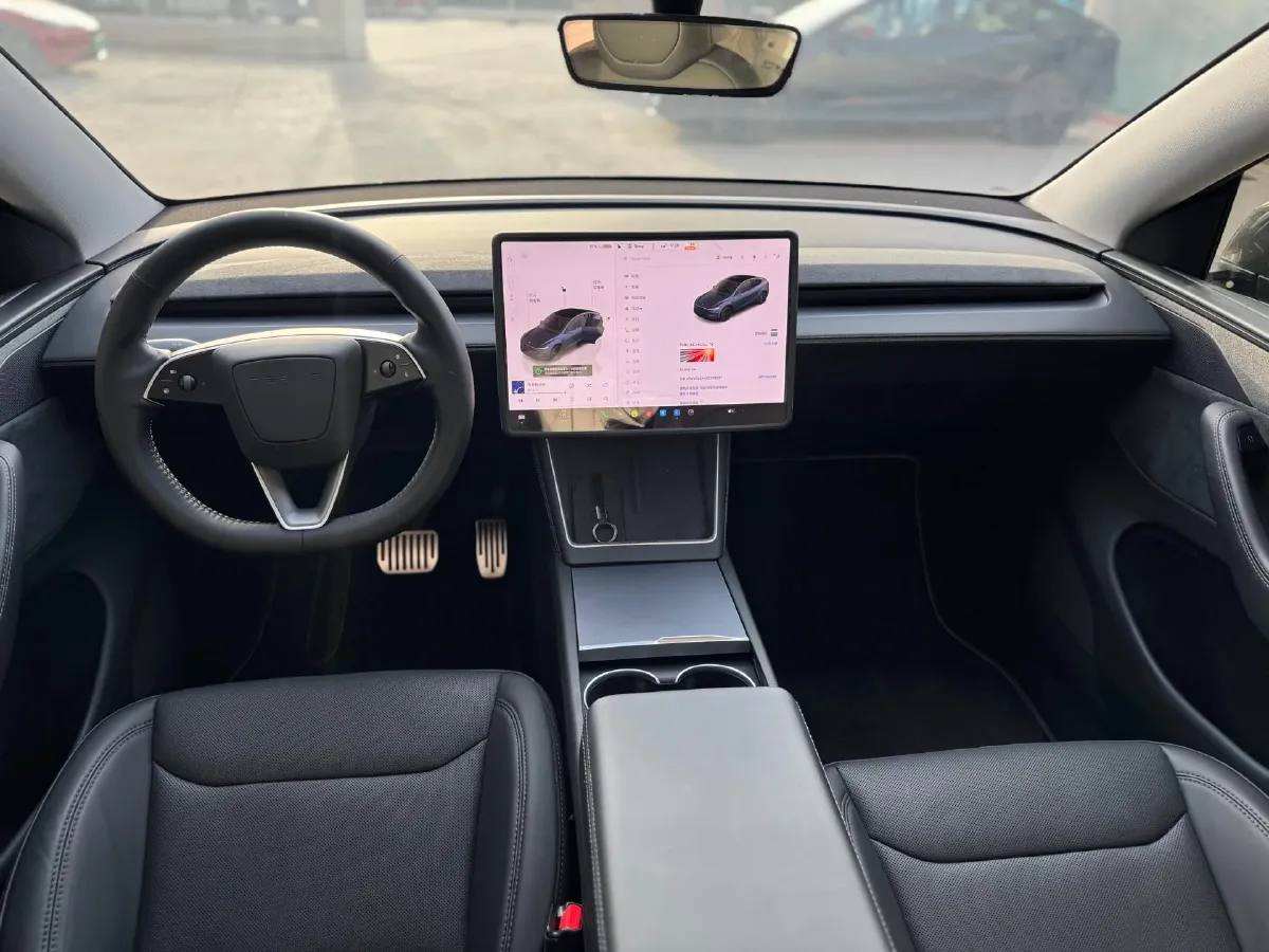 2025 Tesla Model Y BEV 78.4KWH,autocango,china used car exporter,china ev exporter,chinese used car exporter,chinese used ev exporter