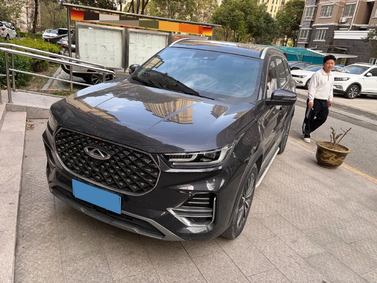 2021 Chery Tiggo 8 Plus 1.6T 197HP L4 7DCT,autocango,china used car exporter,china ev exporter,chinese used car exporter,chinese used ev exporter