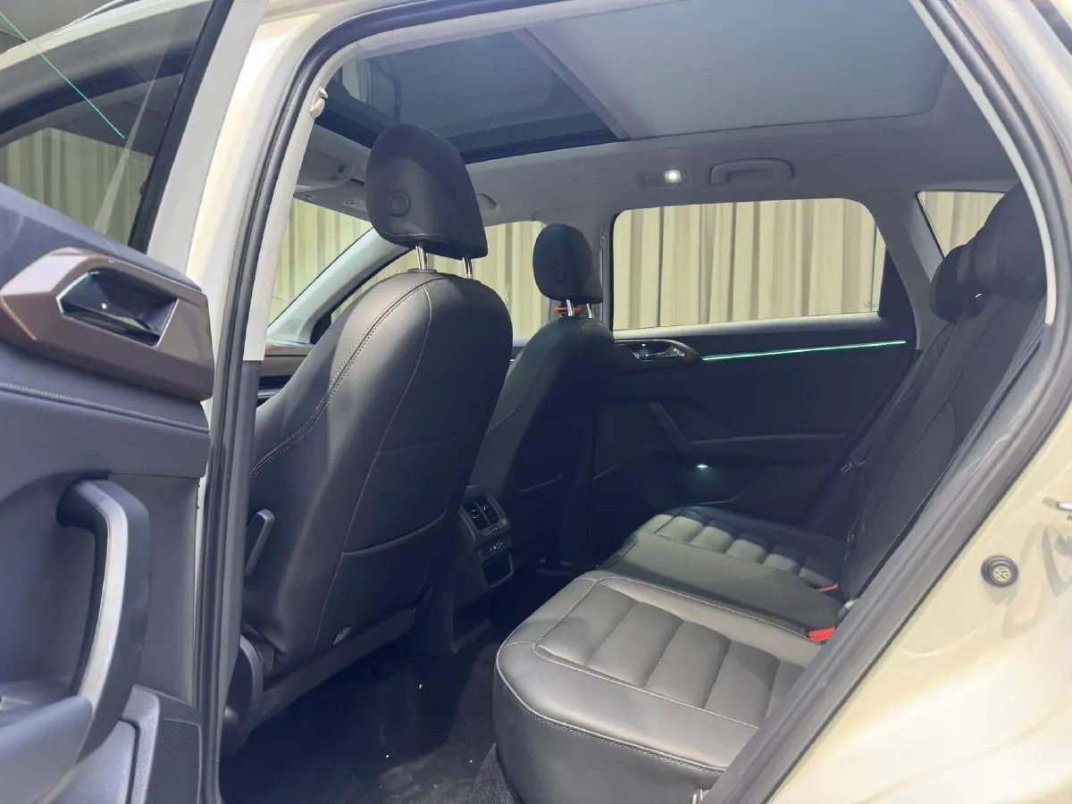 2021 Volkswagen Tharu 1.4T 150HP L4 7DCT,autocango,china used car exporter,china ev exporter,chinese used car exporter,chinese used ev exporter