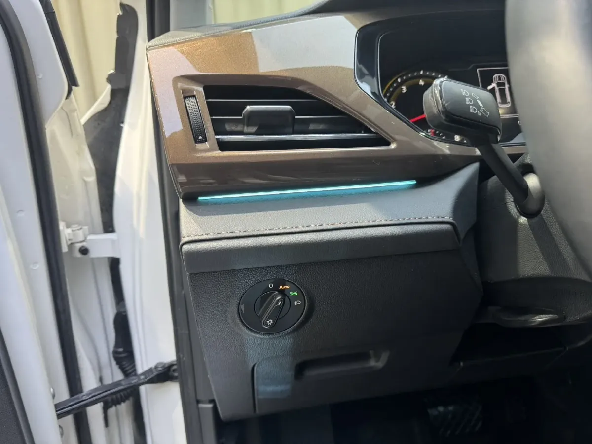 2021 Volkswagen Tharu 1.4T 150HP L4 7DCT,autocango,china used car exporter,china ev exporter,chinese used car exporter,chinese used ev exporter