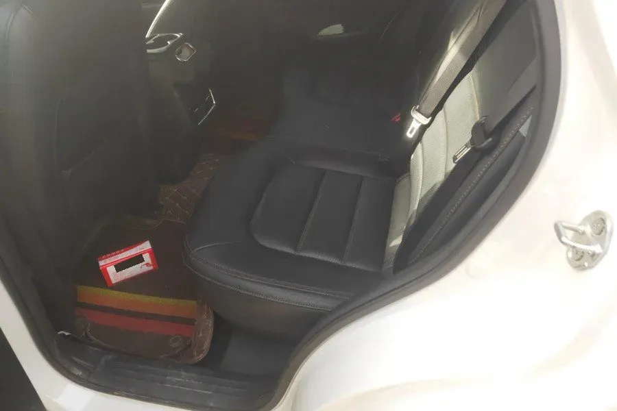 2022 MAXUS XinTu V90 2.0T 150HP L4 6AT,autocango,china used car exporter,china ev exporter,chinese used car exporter,chinese used ev exporter