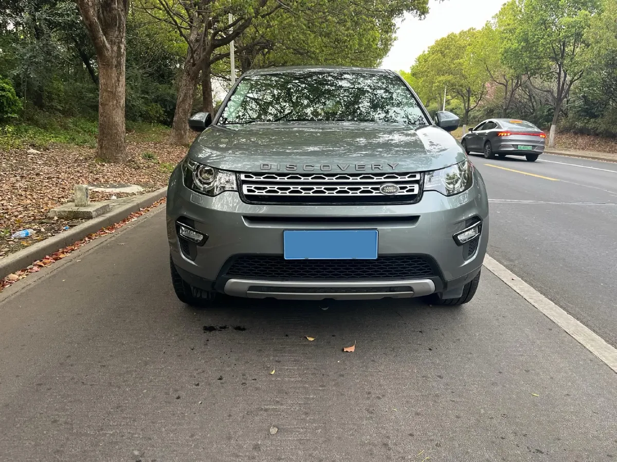2019 Land Rover Discovery Sport 2.0T 241HP L4 9AT,autocango,china used car exporter,china ev exporter,chinese used car exporter,chinese used ev exporter