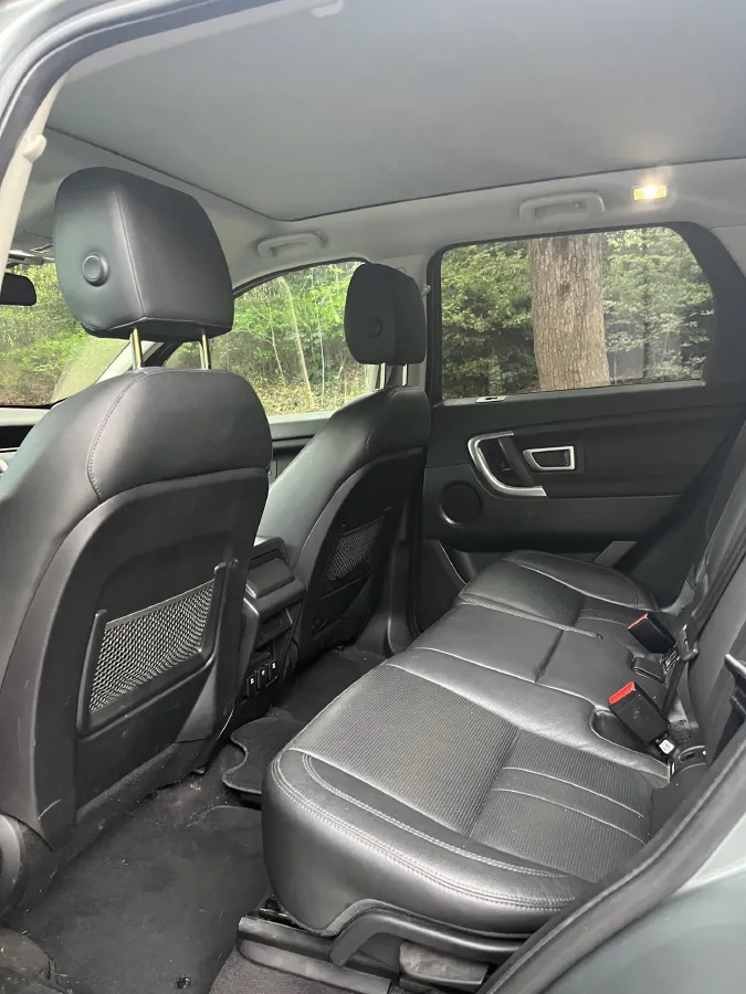 2019 Land Rover Discovery Sport 2.0T 241HP L4 9AT,autocango,china used car exporter,china ev exporter,chinese used car exporter,chinese used ev exporter