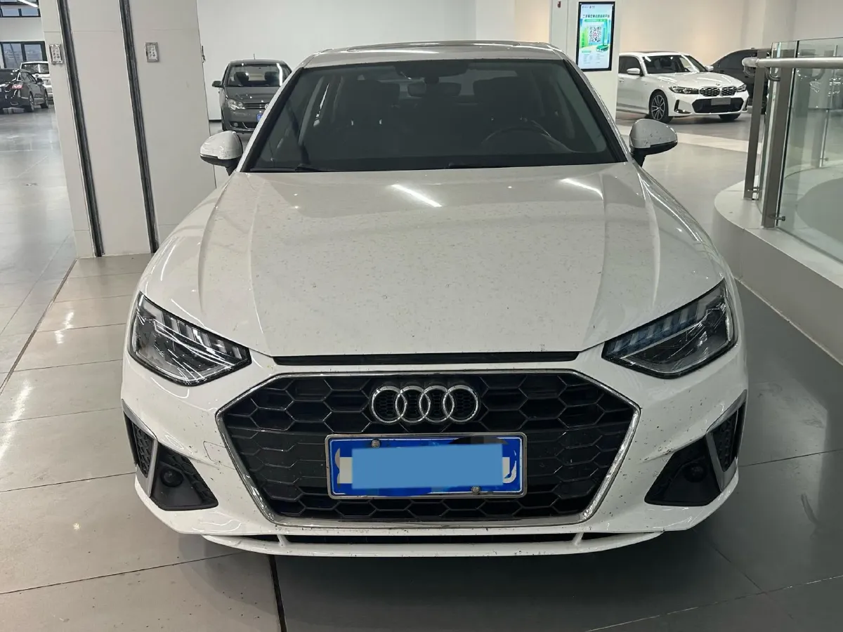 2020 Audi A4L 2.0T 190HP L4 7DCT,autocango,china used car exporter,china ev exporter,chinese used car exporter,chinese used ev exporter