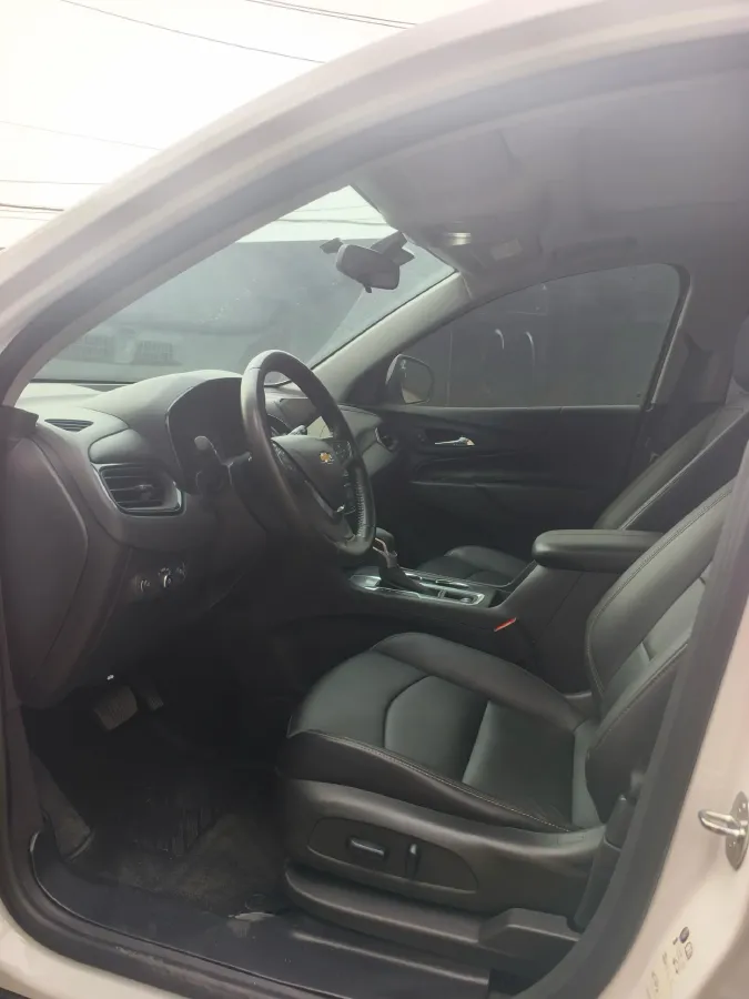 2021 Chevrolet Equinox 1.5T 169HP L4 6AT,autocango,china used car exporter,china ev exporter,chinese used car exporter,chinese used ev exporter