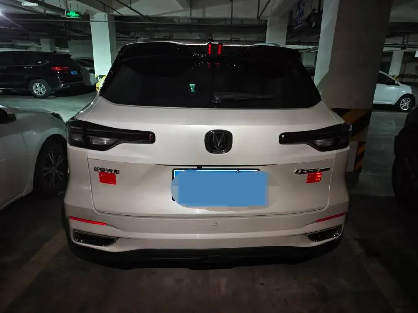 2022 ChangAn Oshan X7 Plus 1.5T 188HP L4 7DCT,autocango,china used car exporter,china ev exporter,chinese used car exporter,chinese used ev exporter