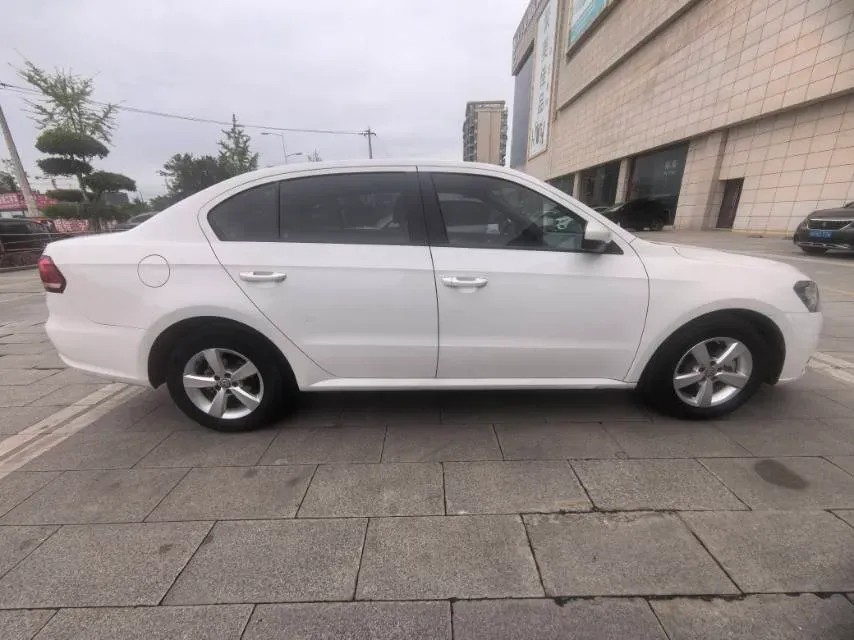 2019 Volkswagen T-Cross 1.5L 113HP L4 6AT,autocango,china used car exporter,china ev exporter,chinese used car exporter,chinese used ev exporter