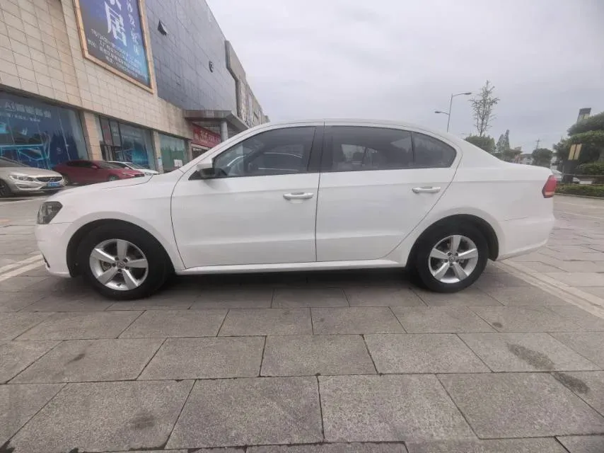 2019 Volkswagen T-Cross 1.5L 113HP L4 6AT,autocango,china used car exporter,china ev exporter,chinese used car exporter,chinese used ev exporter