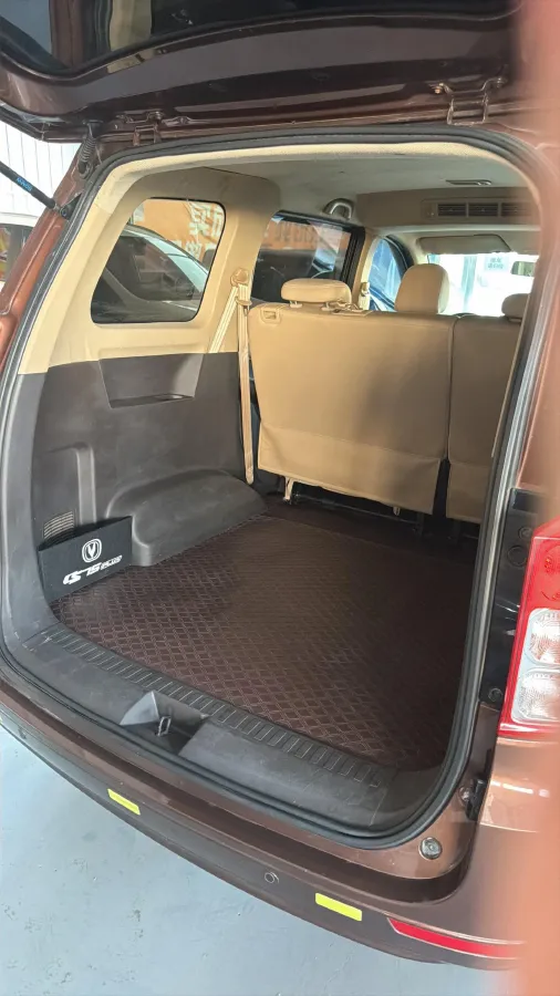 2021 WuLing RongGuang New Truck 1.5L 99HP L4 5MT,autocango,china used car exporter,china ev exporter,chinese used car exporter,chinese used ev exporter