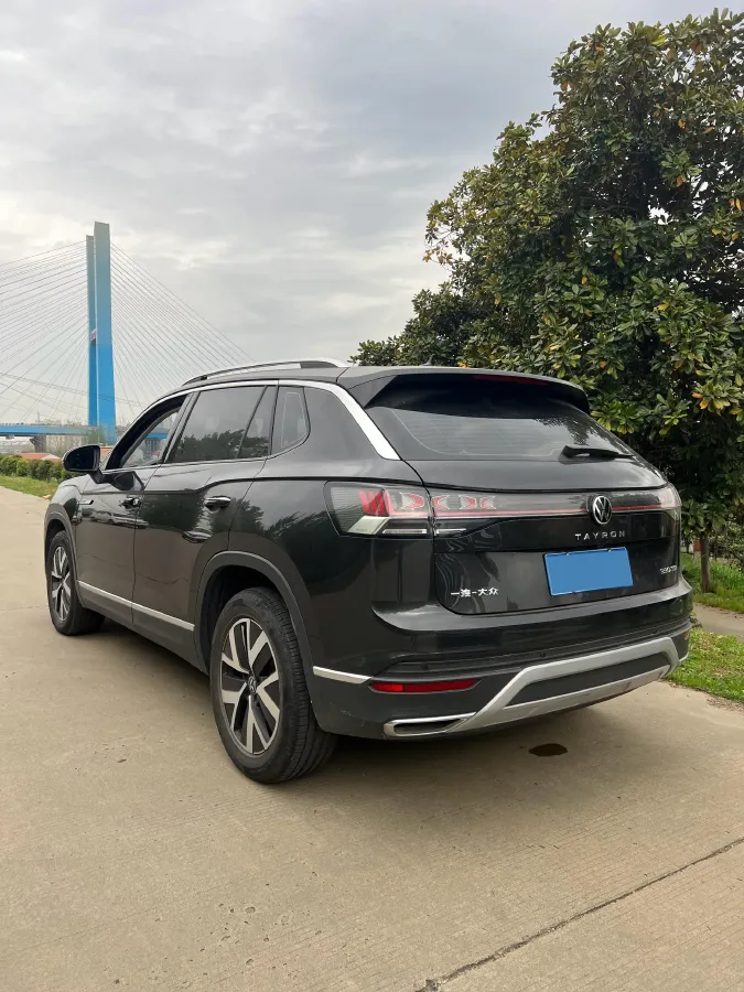 2023 Volkswagen Tayron 2.0T 186HP L4 7DCT,autocango,china used car exporter,china ev exporter,chinese used car exporter,chinese used ev exporter