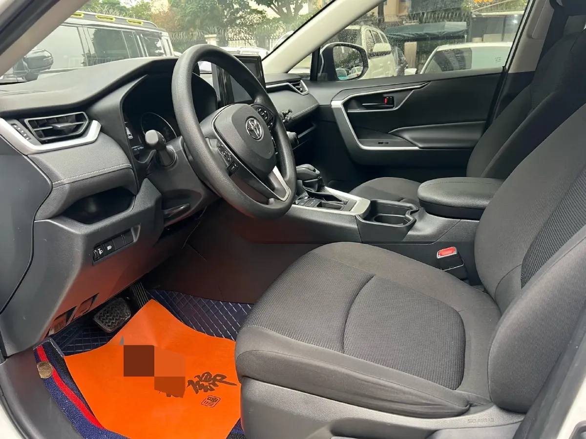 2022 Toyota RAV4 2.0L 171HP L4 CVT,autocango,china used car exporter,china ev exporter,chinese used car exporter,chinese used ev exporter