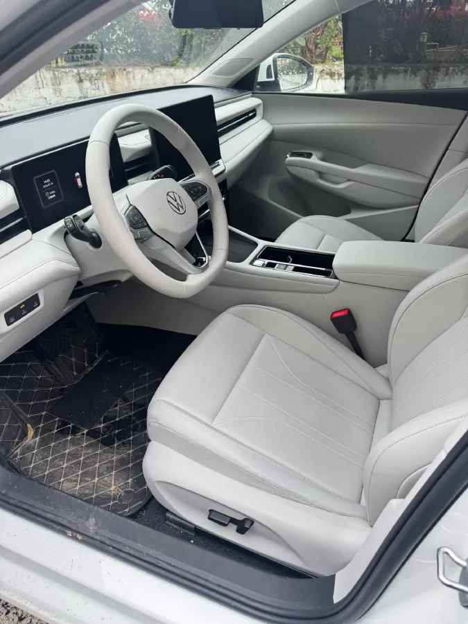 2026 Volkswagen Lavida 1.5T 160HP L4 7DCT,autocango,china used car exporter,china ev exporter,chinese used car exporter,chinese used ev exporter