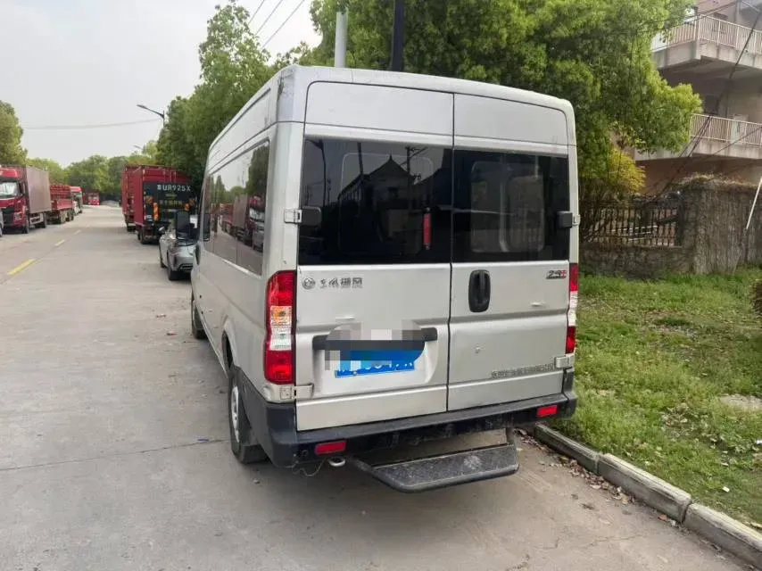 2020 DongFeng DFAC YuFeng 2.3T 110HP L4 6MT,autocango,china used car exporter,china ev exporter,chinese used car exporter,chinese used ev exporter