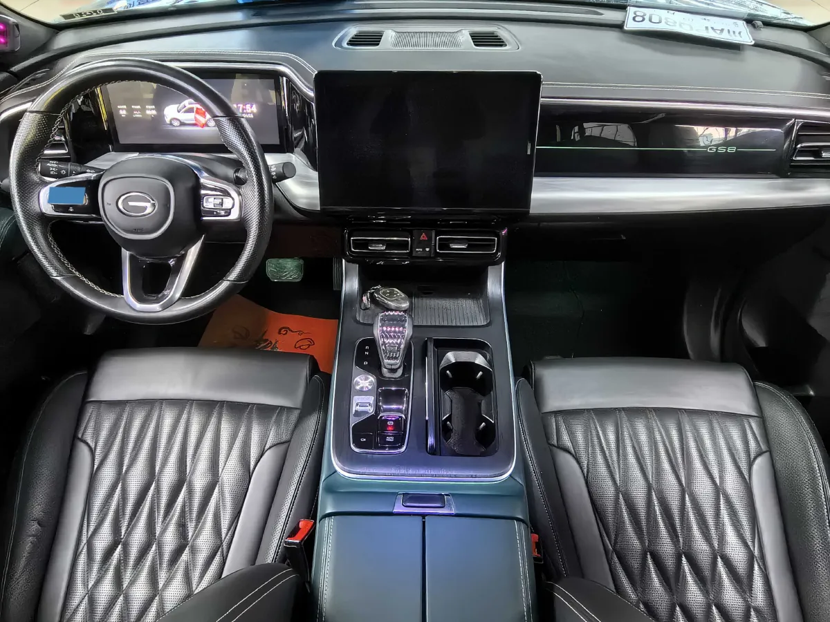 2022 GAC Trumpchi GS8 2.0T 252HP L4 8AT,autocango,china used car exporter,china ev exporter,chinese used car exporter,chinese used ev exporter