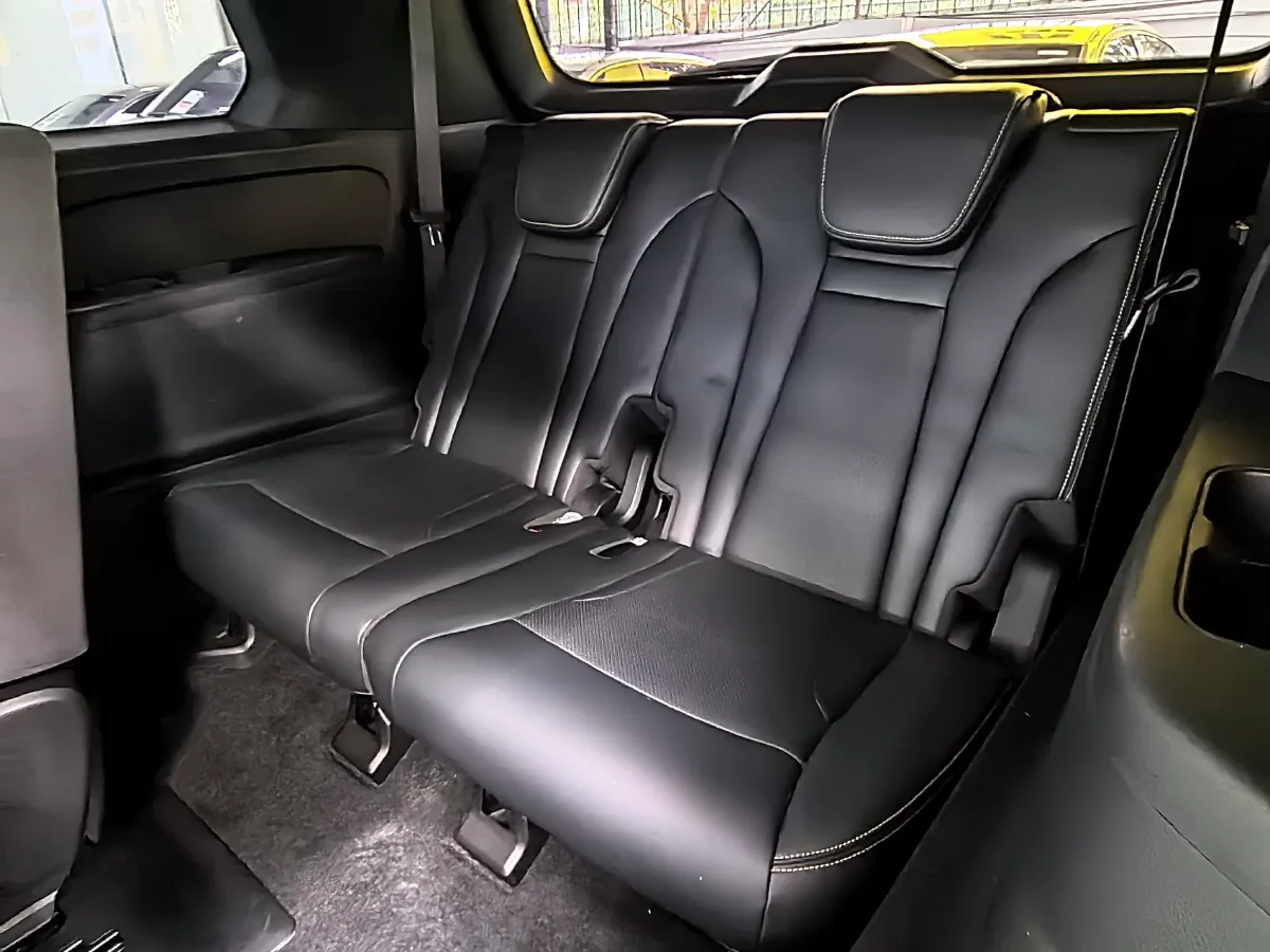 2022 GAC Trumpchi GS8 2.0T 252HP L4 8AT,autocango,china used car exporter,china ev exporter,chinese used car exporter,chinese used ev exporter