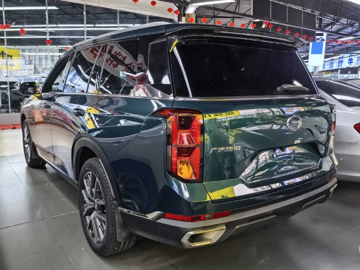 2022 GAC Trumpchi GS8 2.0T 252HP L4 8AT,autocango,china used car exporter,china ev exporter,chinese used car exporter,chinese used ev exporter