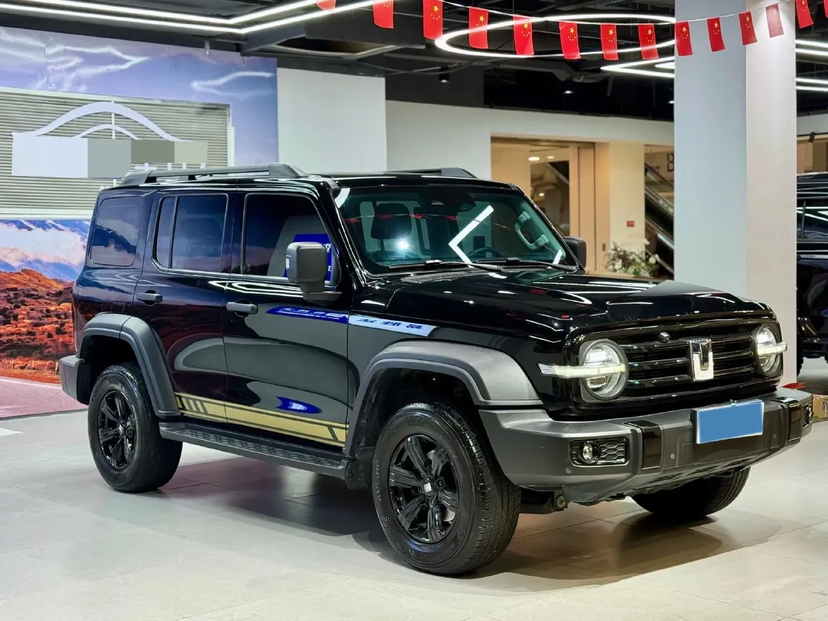 2023 Tank 300 2.0T 227HP L4 8AT,autocango,china used car exporter,china ev exporter,chinese used car exporter,chinese used ev exporter