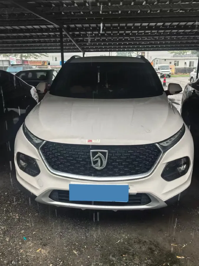 2019 BaoJun 510 1.5L 112HP L4 6MT,autocango,china used car exporter,china ev exporter,chinese used car exporter,chinese used ev exporter