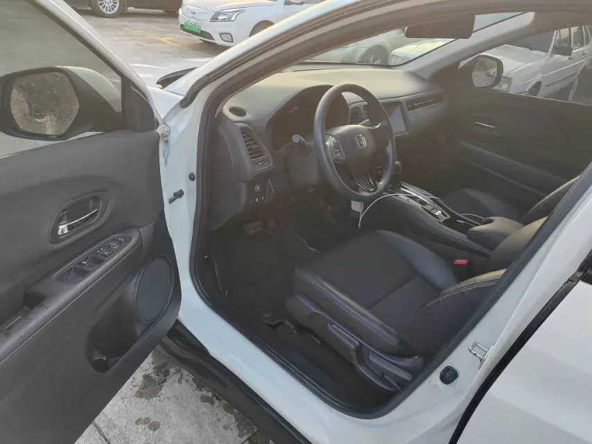 2022 Honda Vezel 1.5L 131HP L4 CVT,autocango,china used car exporter,china ev exporter,chinese used car exporter,chinese used ev exporter