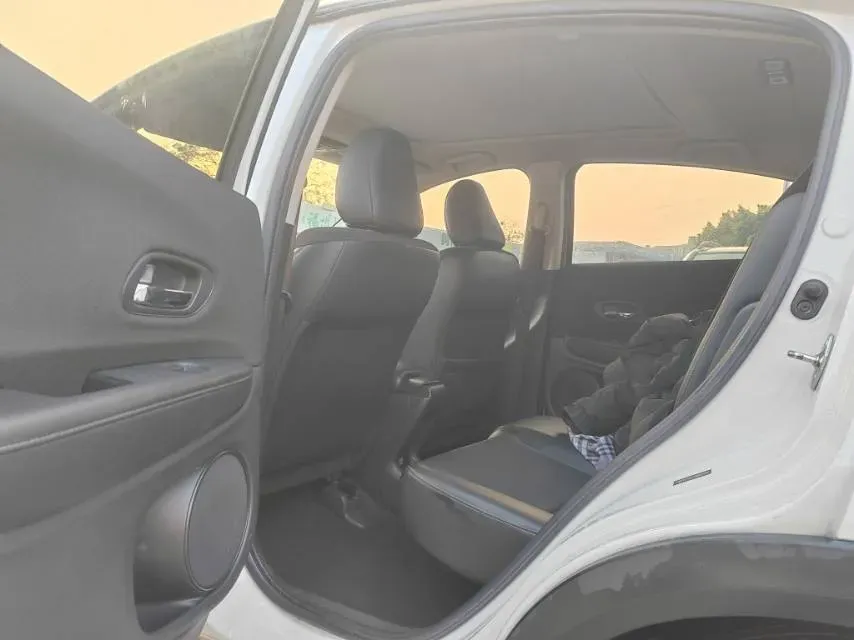 2022 Honda Vezel 1.5L 131HP L4 CVT,autocango,china used car exporter,china ev exporter,chinese used car exporter,chinese used ev exporter