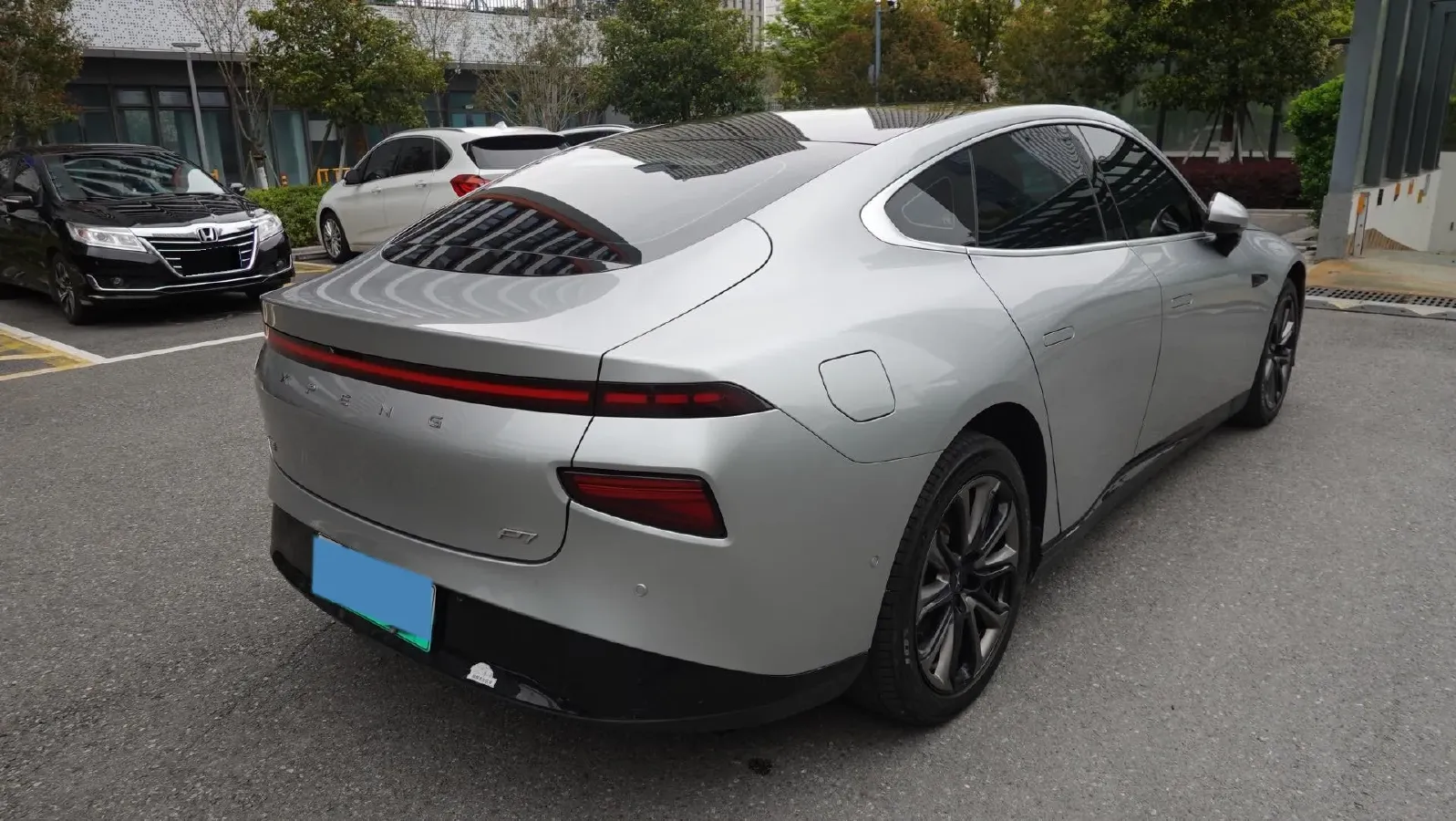 2022 DongFeng Forthing M7 2.0T 224HP L4 8AT,autocango,china used car exporter,china ev exporter,chinese used car exporter,chinese used ev exporter