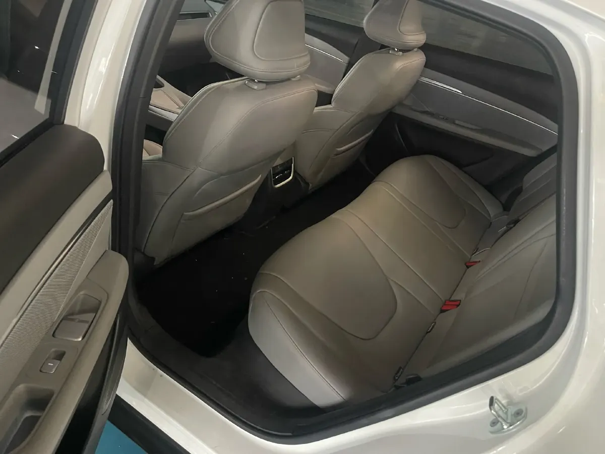 2024 Xpeng MONA M03 BEV 51.8KWH,autocango,china used car exporter,china ev exporter,chinese used car exporter,chinese used ev exporter