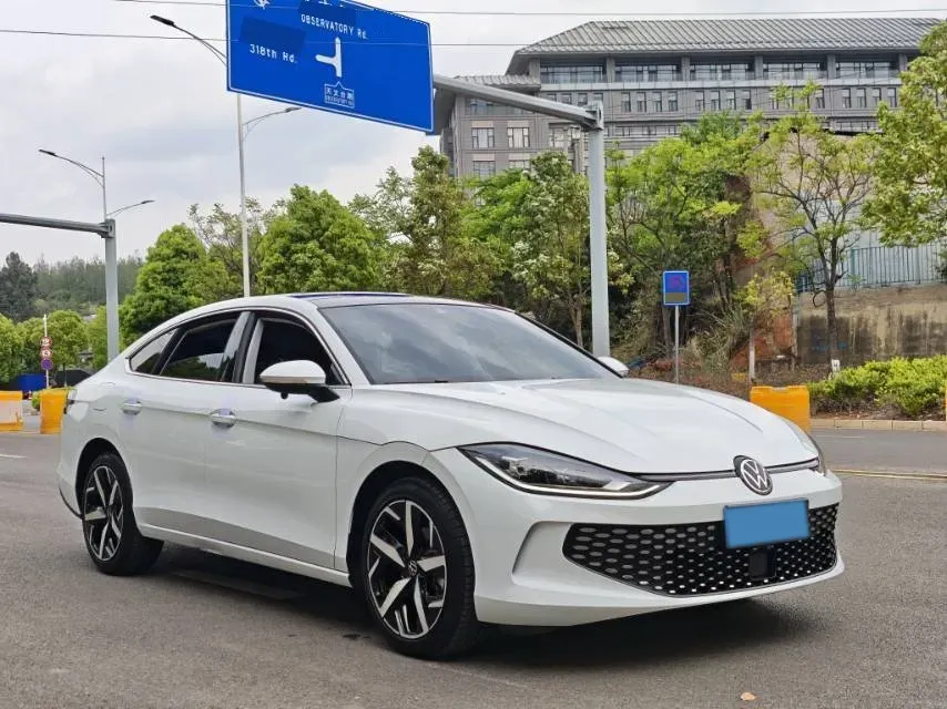 2025 Volkswagen Lamando 1.4T 150HP L4 7DCT,autocango,china used car exporter,china ev exporter,chinese used car exporter,chinese used ev exporter