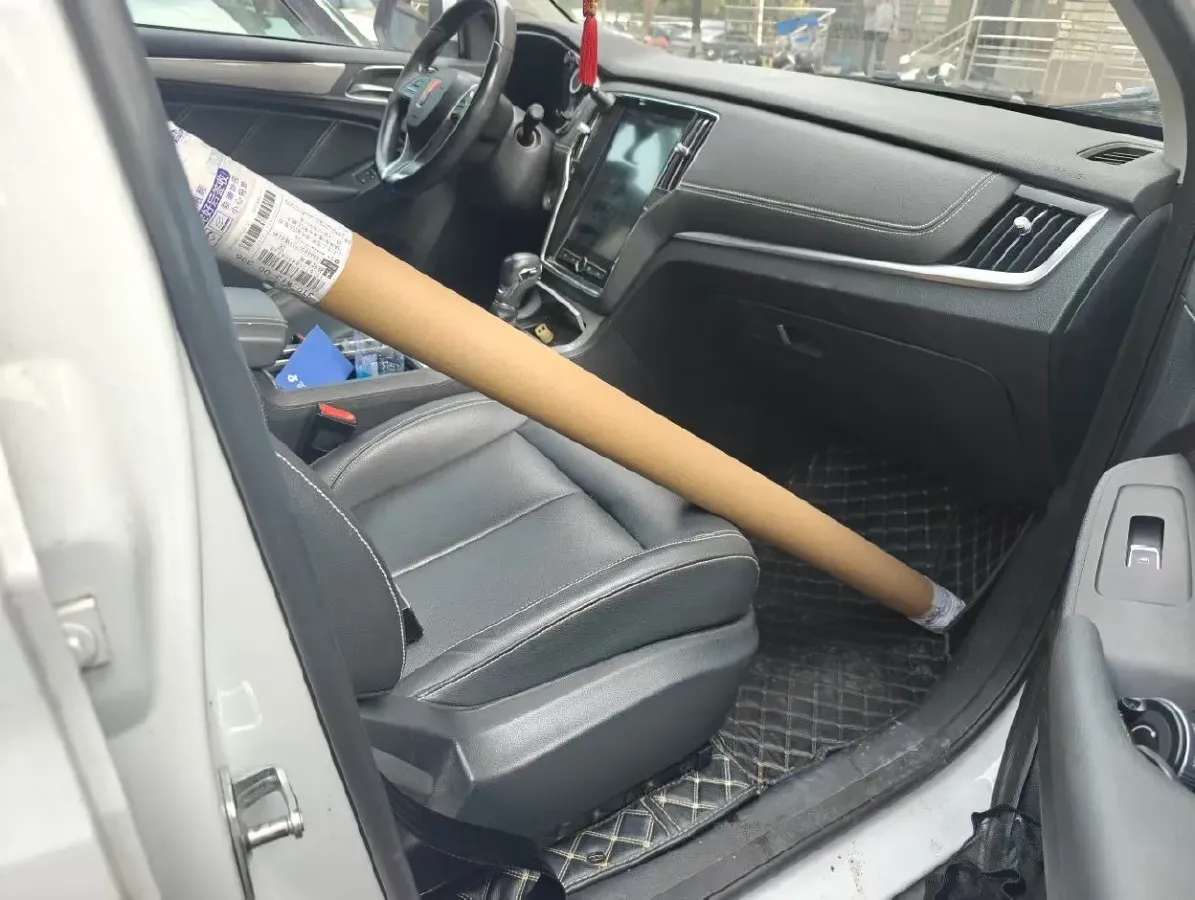 2020 Roewe i6 1.5T 169HP L4 7DCT,autocango,china used car exporter,china ev exporter,chinese used car exporter,chinese used ev exporter