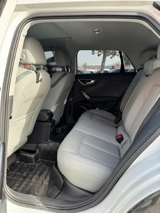 2021 Audi Q2L 1.4T 150HP L4 7DCT,autocango,china used car exporter,china ev exporter,chinese used car exporter,chinese used ev exporter