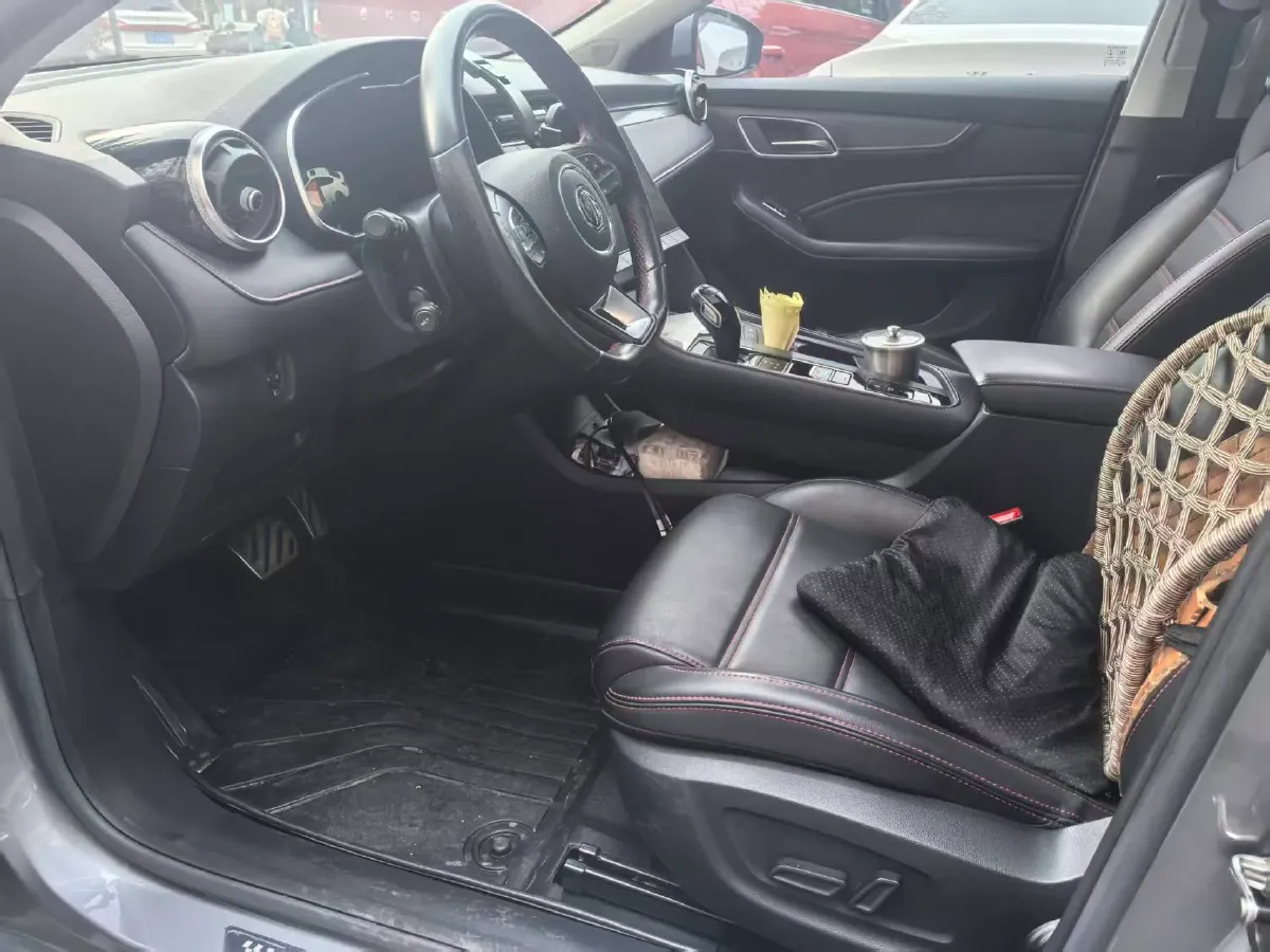 2020 Roewe RX5 1.5T 169HP L4 AMT PHEV 11.1KWH,autocango,china used car exporter,china ev exporter,chinese used car exporter,chinese used ev exporter