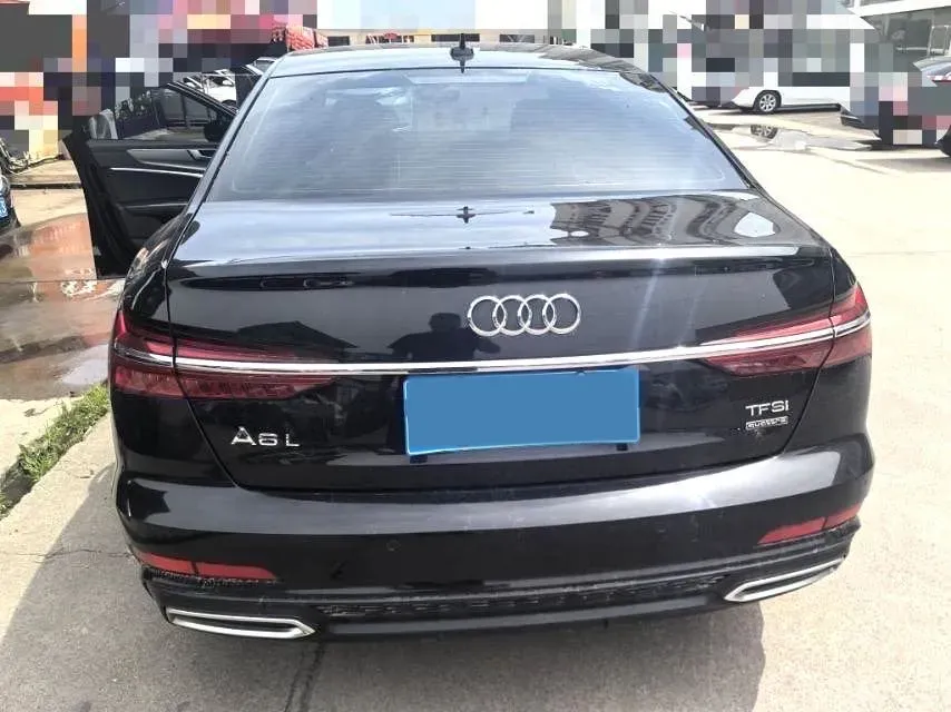 2021 Audi A6L 2.0T 190HP L4 7DCT,autocango,china used car exporter,china ev exporter,chinese used car exporter,chinese used ev exporter