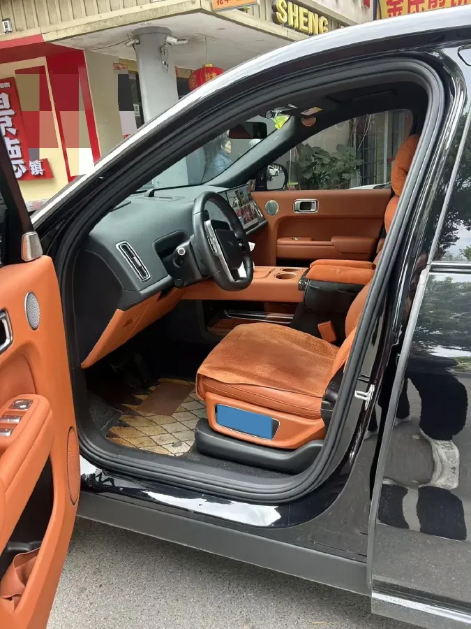 2024 Land Rover Range Rover Evoque 1.5T 200HP L3 8AT PHEV 15.5KWH,autocango,china used car exporter,china ev exporter,chinese used car exporter,chinese used ev exporter