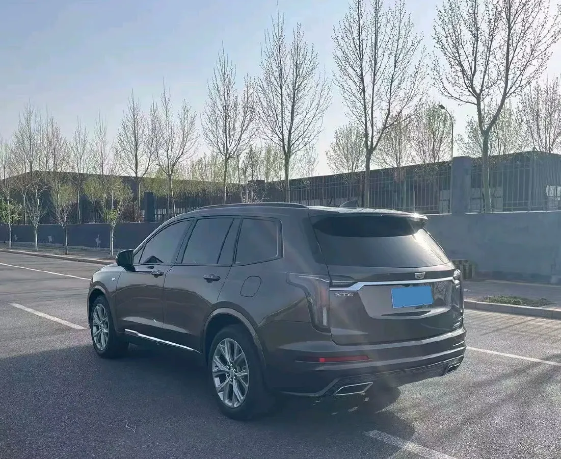 2021 Cadillac XT6 2.0T 237HP L4 9AT,autocango,china used car exporter,china ev exporter,chinese used car exporter,chinese used ev exporter