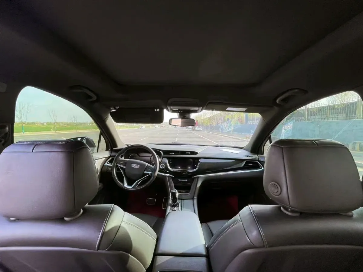 2021 Cadillac XT6 2.0T 237HP L4 9AT,autocango,china used car exporter,china ev exporter,chinese used car exporter,chinese used ev exporter