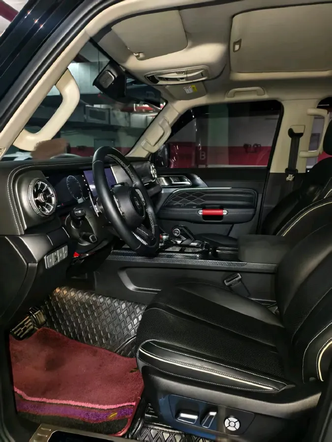 2023 Tank 300 2.0T 227HP L4 8AT,autocango,china used car exporter,china ev exporter,chinese used car exporter,chinese used ev exporter