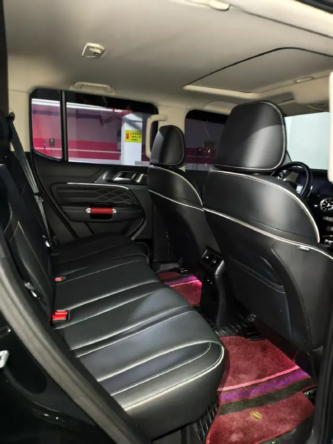 2023 Tank 300 2.0T 227HP L4 8AT,autocango,china used car exporter,china ev exporter,chinese used car exporter,chinese used ev exporter