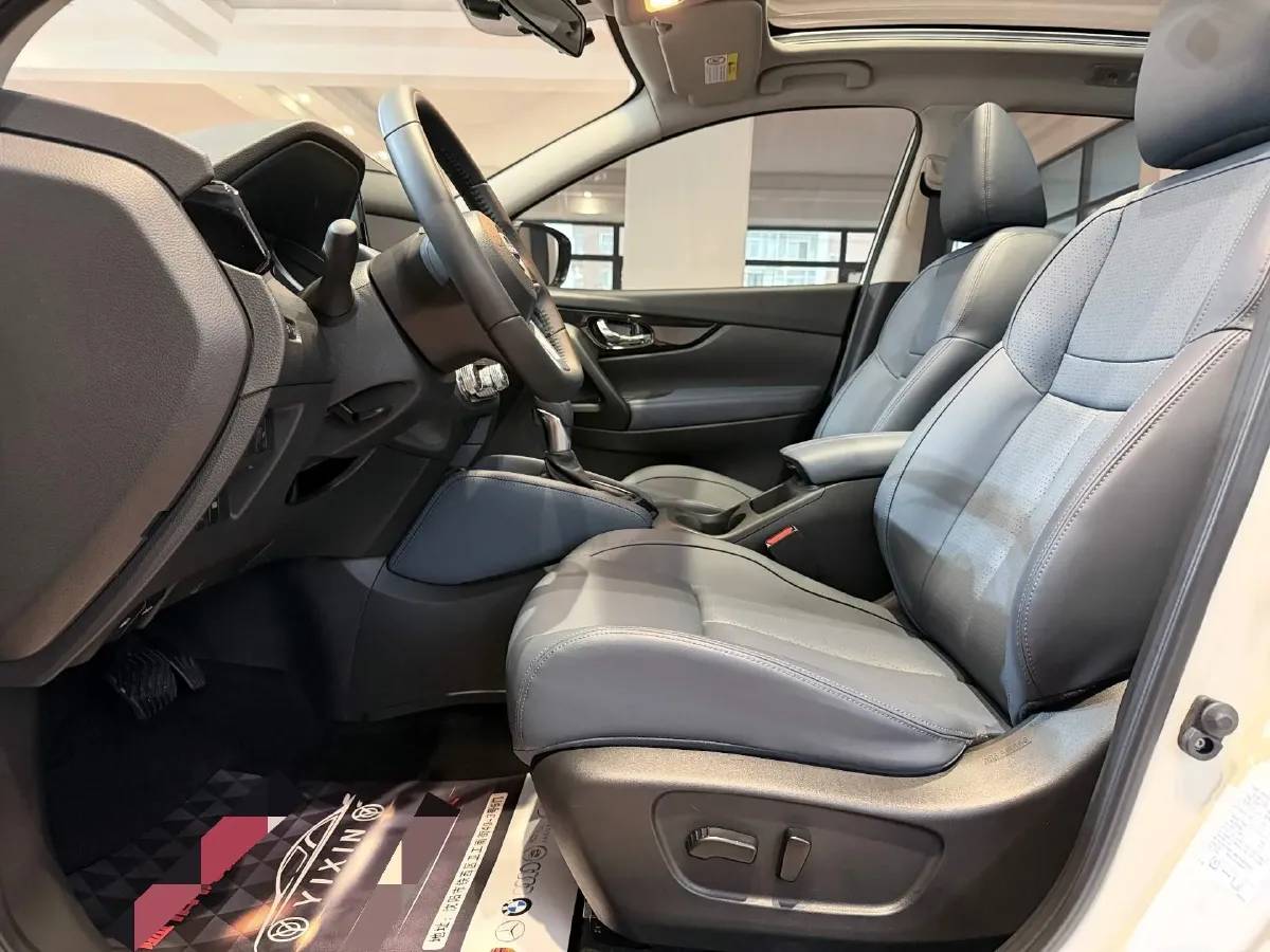 2025 Nissan Qashqai 2.0L 151HP L4 CVT,autocango,china used car exporter,china ev exporter,chinese used car exporter,chinese used ev exporter