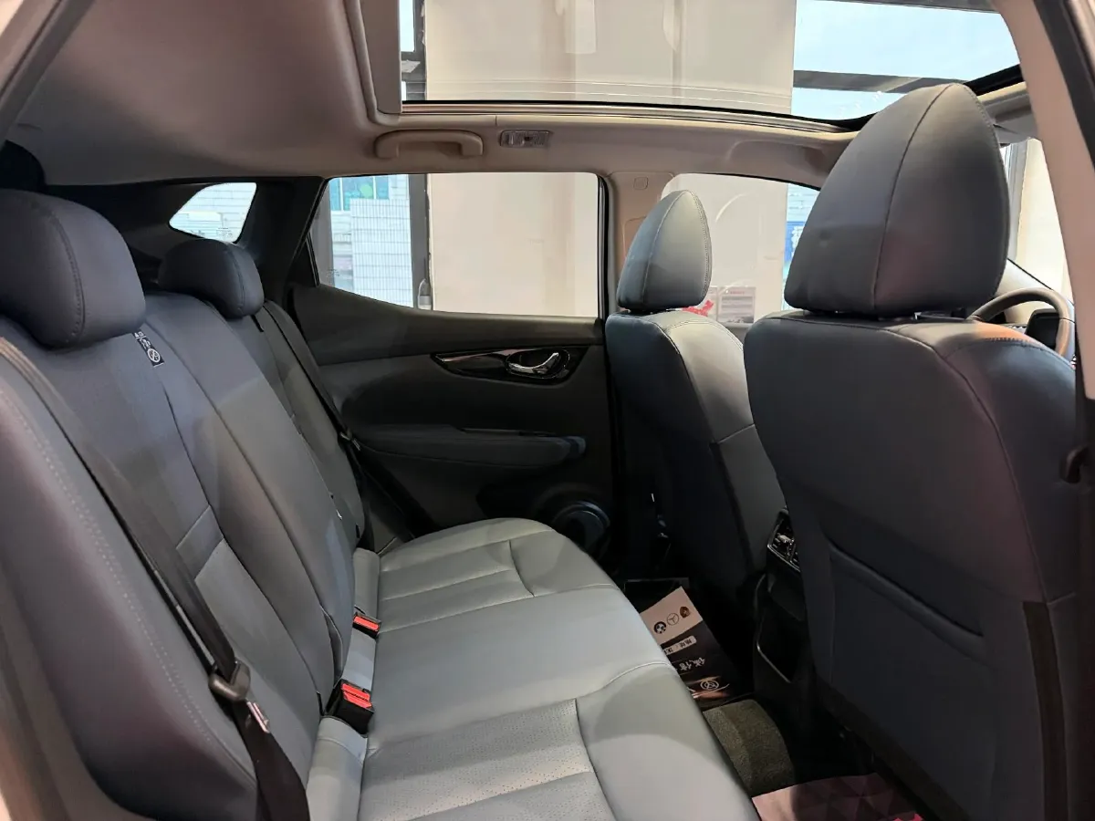 2025 Nissan Qashqai 2.0L 151HP L4 CVT,autocango,china used car exporter,china ev exporter,chinese used car exporter,chinese used ev exporter