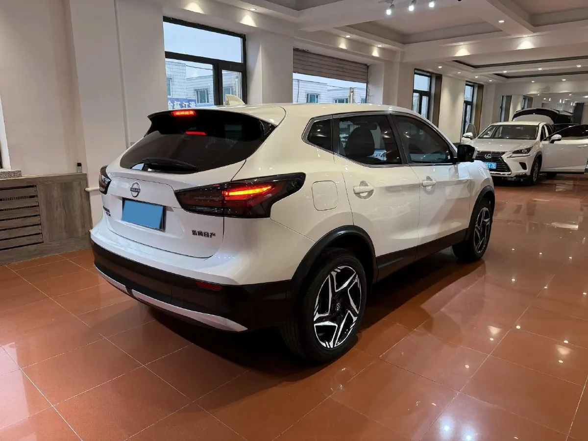 2025 Nissan Qashqai 2.0L 151HP L4 CVT,autocango,china used car exporter,china ev exporter,chinese used car exporter,chinese used ev exporter