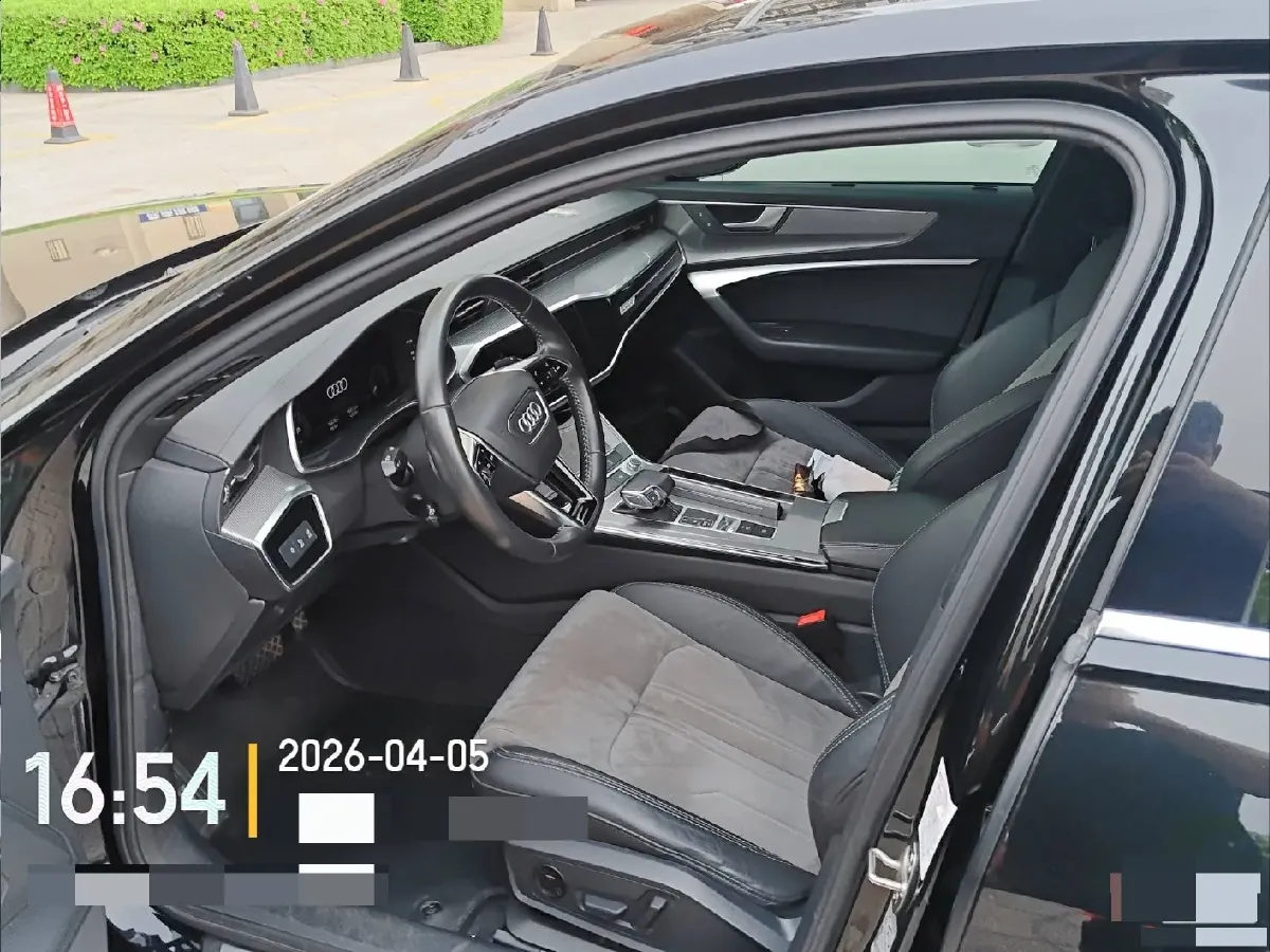 2020 Audi A6L 2.0T 252HP L4 7DCT PHEV 14.1KWH,autocango,china used car exporter,china ev exporter,chinese used car exporter,chinese used ev exporter